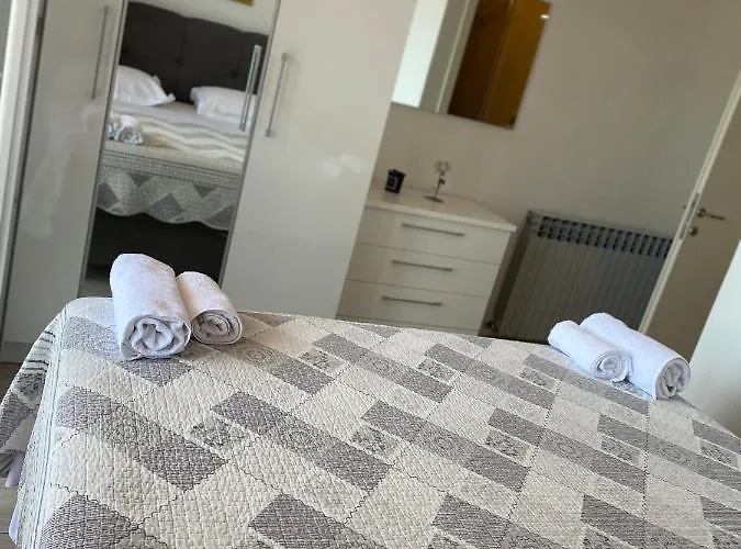 House Bartulovic Lejlighed *