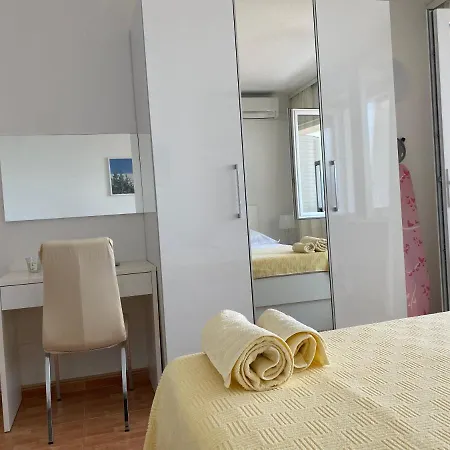 Apartment House Bartulovic