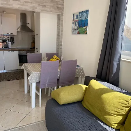 House Bartulovic Brela