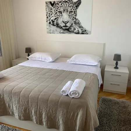 House Bartulovic Brela