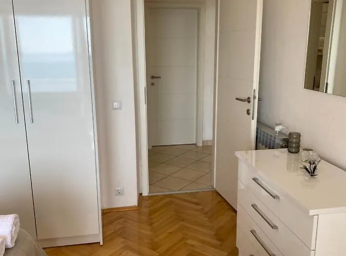 House Bartulovic Apartamento Brela